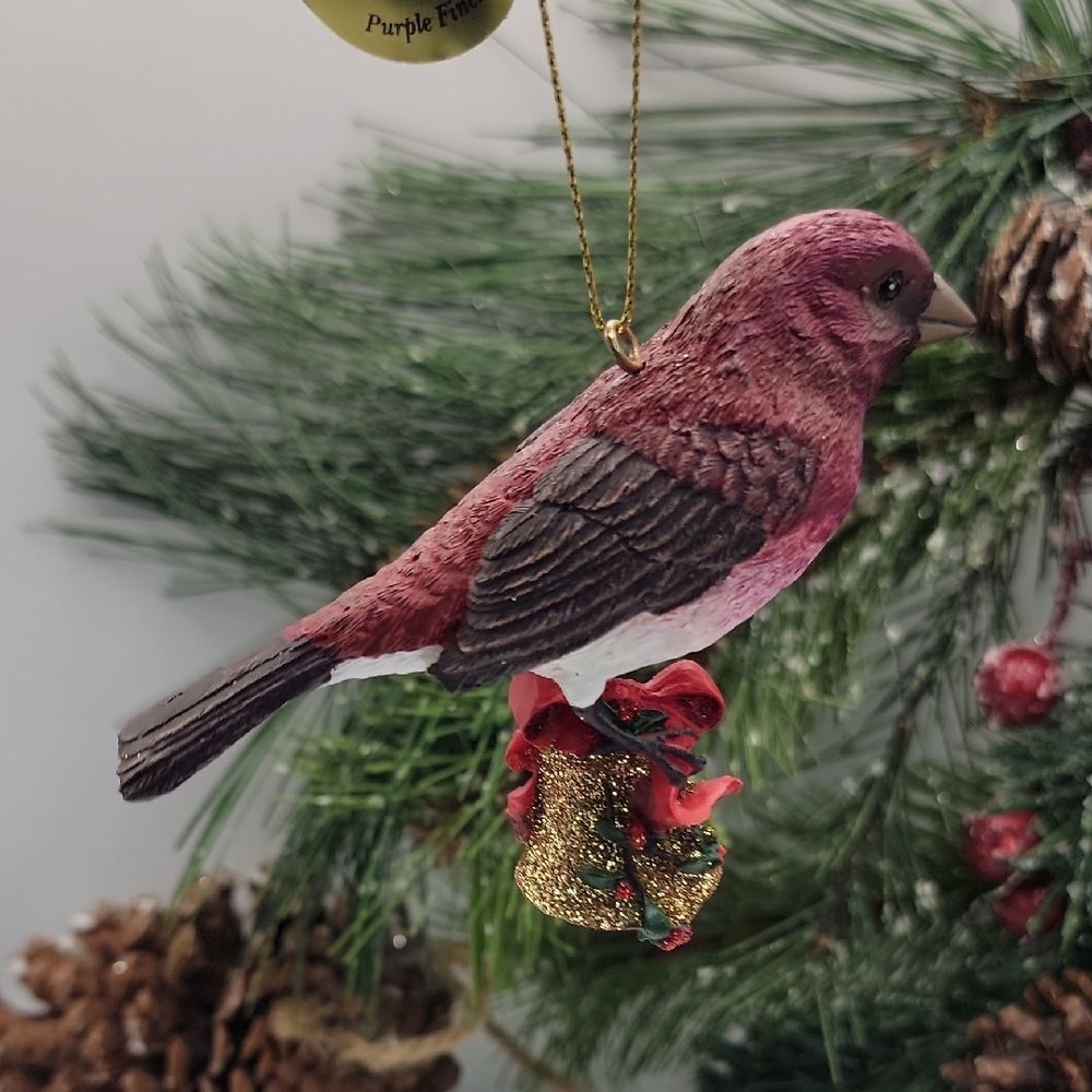 Danbury Mint Christmas Songbird Ornament Purple Finch Retired